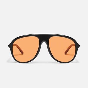 NIB QUAY Chart Topper Fashion Aviator Sunglasses Black Frame Honey Lens